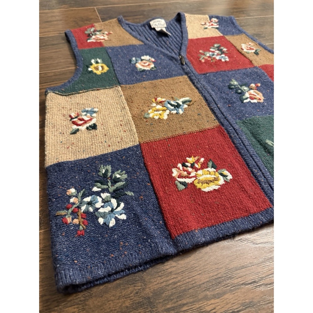 Koret City Blues Petite Small Floral Patchwork Sweater Vest Zip Front Grandma PS - Picture 2 of 8
